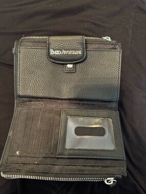 Enzo Angiolini Black Pebbled Leather  Wallet with ID Window